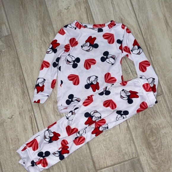 Disney Minnie Mouse Mickey Mouse Girls 4T Red Heart Pajamas PJ Set - Picture 1 of 5